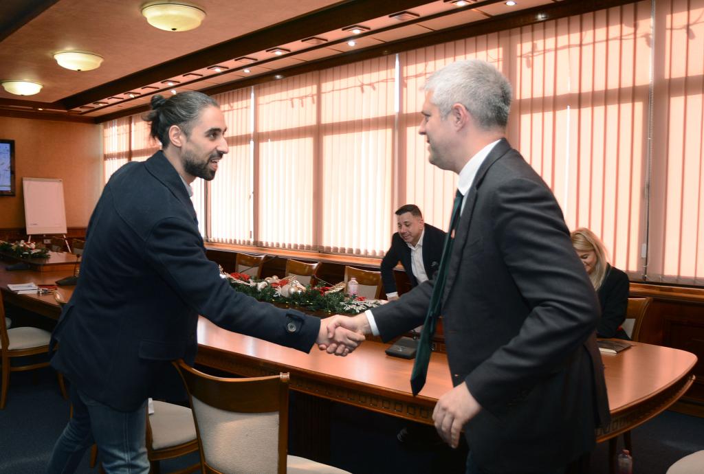 Кметът на Варна проведе първата си за годината приемна за граждани с разнообразни теми и предложения