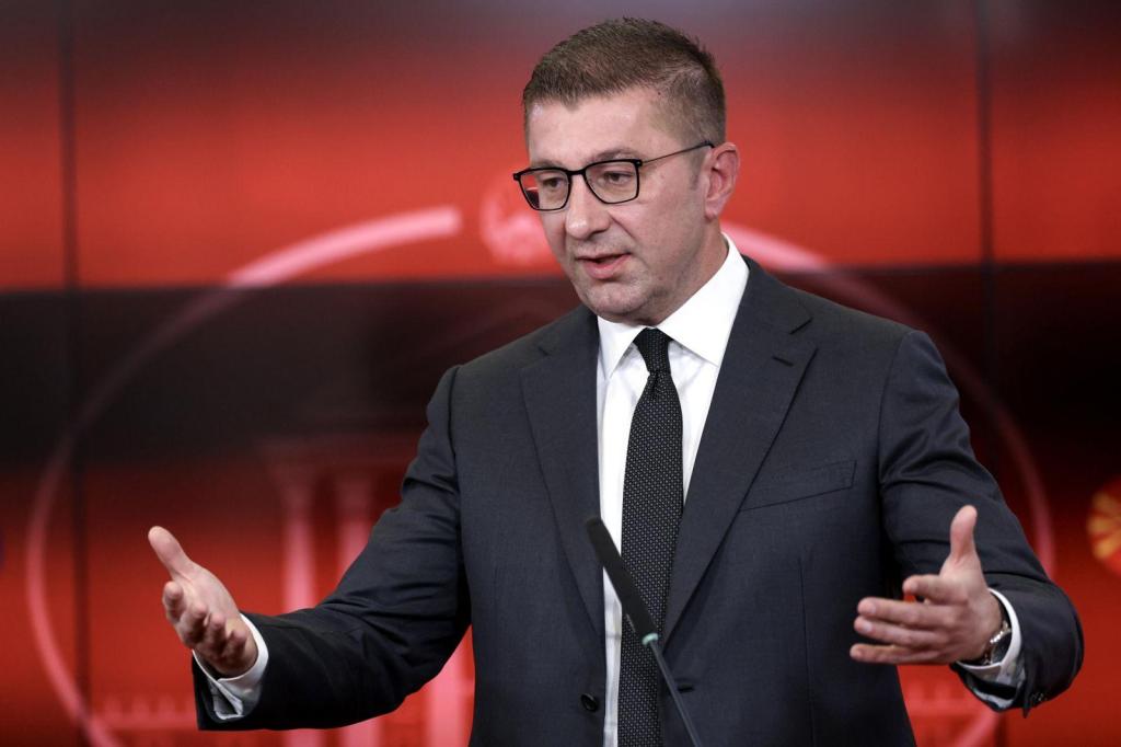 „Определете цена за децата си“: Буря от гняв след шокиращите думи на Мицкоски към скърбящите родители на жертвите от Кочани