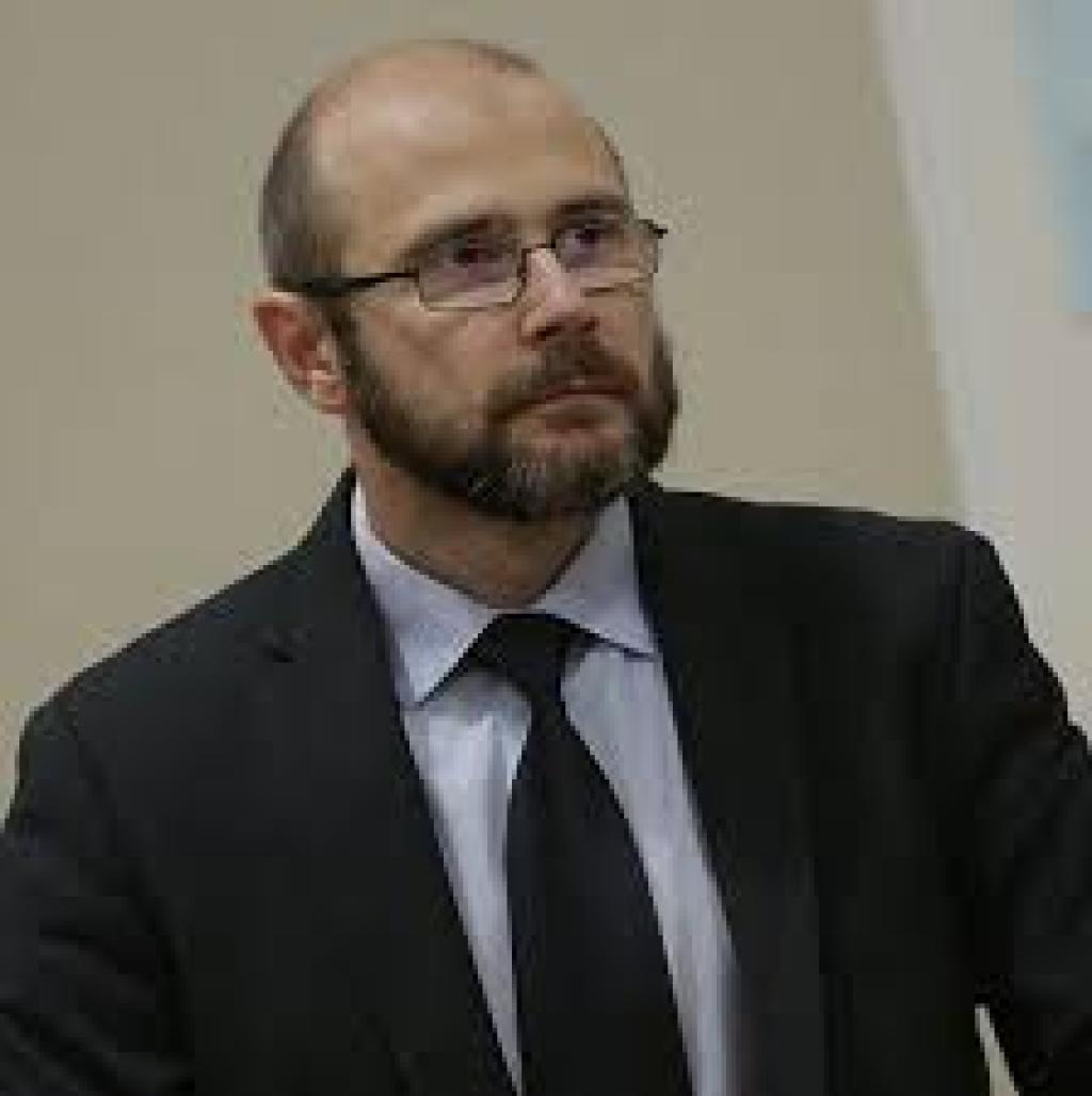 Правосъдното министерство атакува ВСС за Сарафов