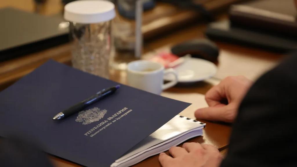 Радев назначи заместник-министри в образованието, земеделието и в транспорта