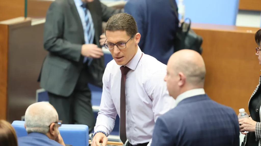 Парламентът прие на първо четене промени срещу необоснованото увеличение на цените