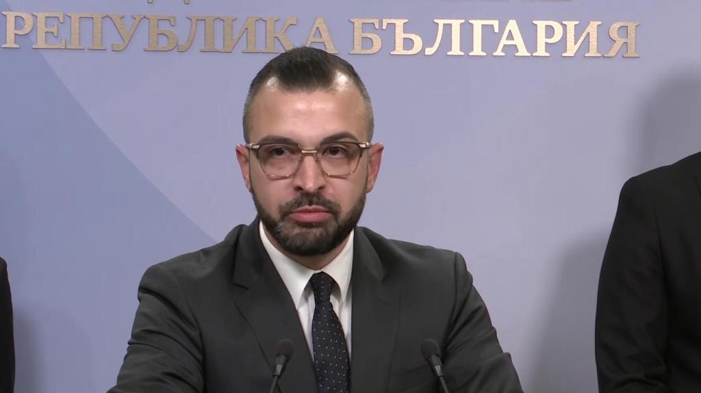 Димитър Здравков, ПБ: Искаме да направим парламентарния дебат същностен, а не да губим време 