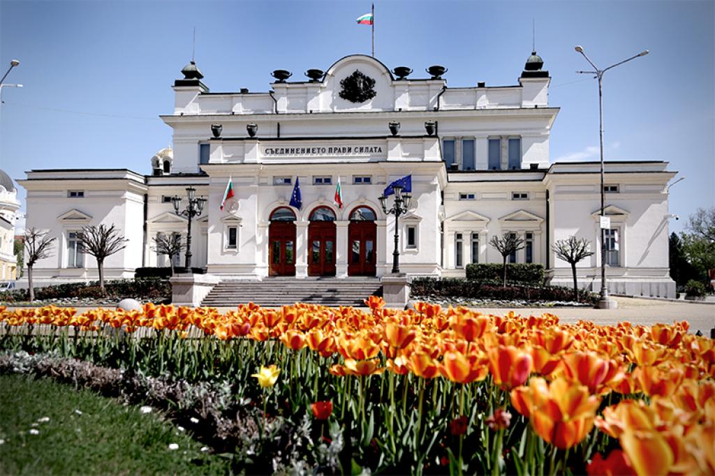 Парламентът ще разгледа на второ четене законопроекти срещу необоснованото повишаване на цените на стоки и услуги